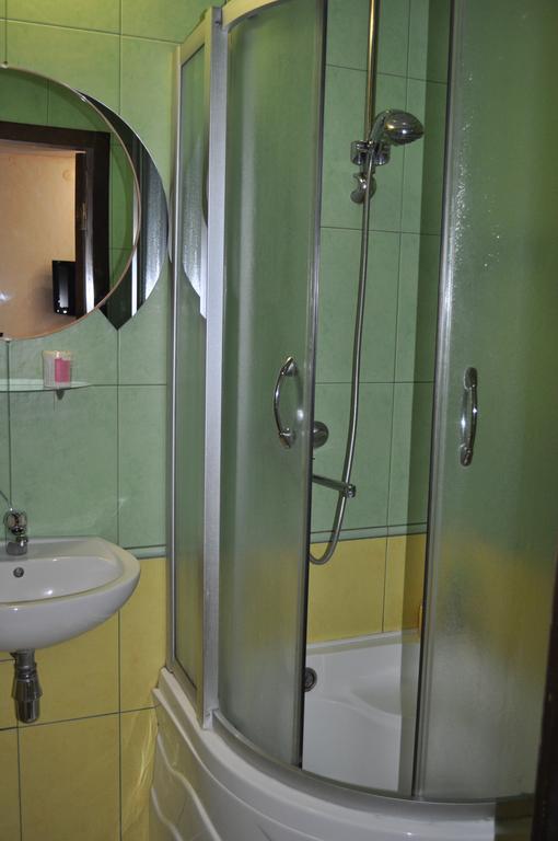 Apartment On Oleksandra Polia Avenue 110 *